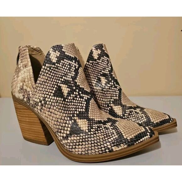 Steve Madden Women's Leather Snake Print Block Heel Ankle Bootie Size 6.5 - Picture 1 of 11